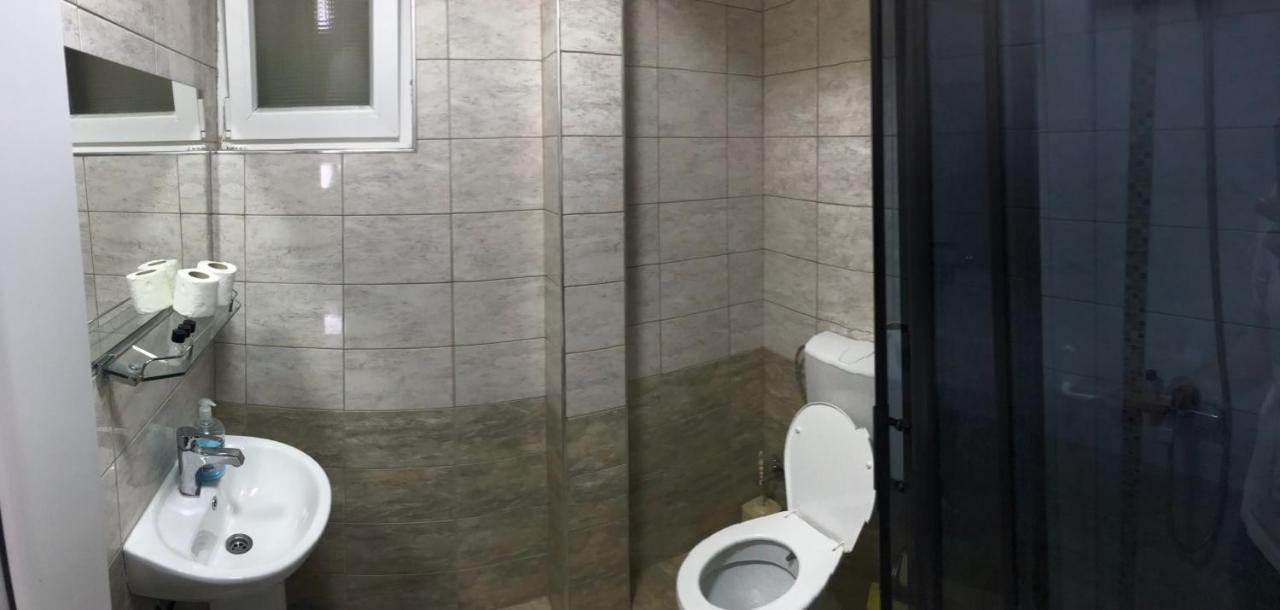 מלון Venecia Plaza סטרוגה מראה חיצוני תמונה