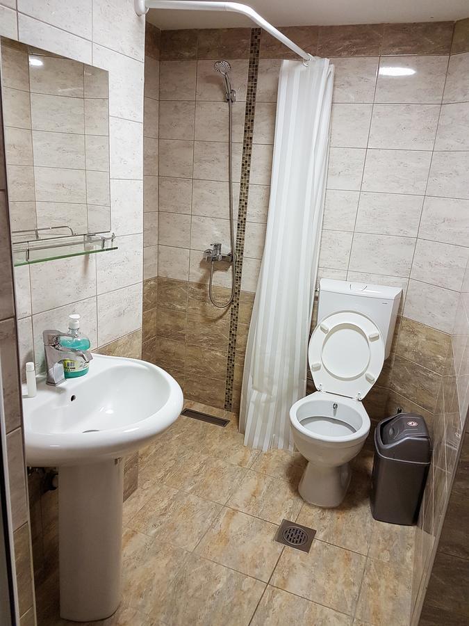 מלון Venecia Plaza סטרוגה מראה חיצוני תמונה