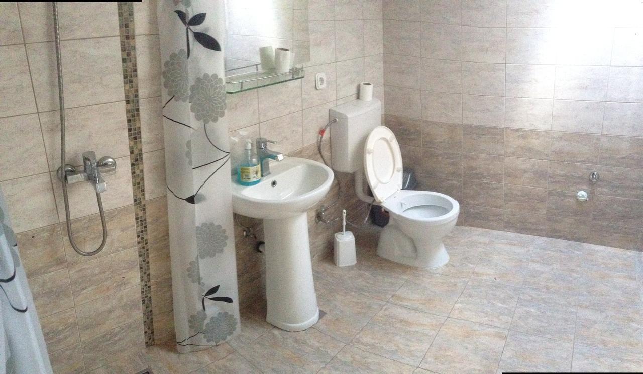 מלון Venecia Plaza סטרוגה מראה חיצוני תמונה